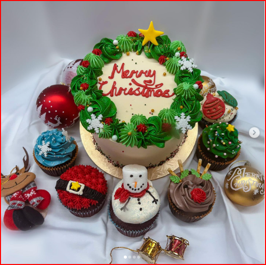 Christmas Collection Set 2 - 8 inch Cake & Dozen Cupcakes Bundle
